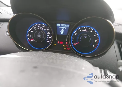 2013 Hyundai Genesis 3.8 Grand Touring z USA, uszkodzony, nr VIN KMHHU6KJ9DU094681